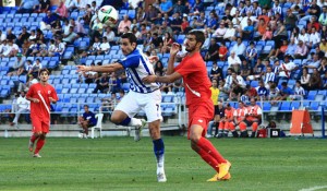 Los aficionados del Recre que quieran asistir al partido del domingo en Sevilla pueden comprar sus entradas en la tienda oficial del Decano. / Foto: Josele Ruiz.