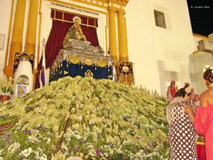 La ofrenda floral comenzará a las 21.00 horas.