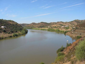 El río Guadiana, nexo de unión y frontera.