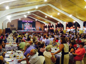 Las casetas de la Feria mostraban gran afluencia de público.