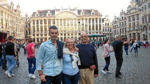 Jesús ha recibido en Bruselas la visita de su familia.