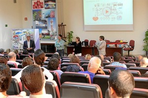 Arrancan las IX Jornadas de Puertas Abiertas de Cepsa en Palos de la Frontera.