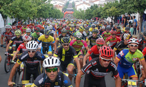 Más de 2.000 bikers se dieron cita en la prueba en Paterna del Campo.