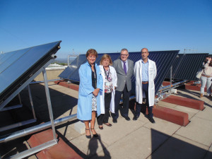 Las placas solares han sido instaladas en la azotea del Hospital de Riotinto.