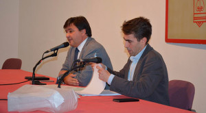 Gabriel Cruz y Antonio Ramos durante la reunión de la Mesa de la Unidad del Recre del pasado 29 de octubre. / Foto: Recremanía.