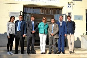 La consejera de Educación, Adelaida de la Calle, ha visitado en Huelva el Instituto de Educación Secundaria 'Alonso Sánchez'. / Foto: Pablo Sayago.