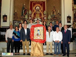 El acto de presentación tuvo lugar en la parroquia de San Bartolomé de Beas. 