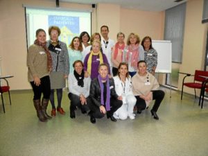 Imagen de una de las sesiones de la Escuela de pacientes con cáncer de mama.