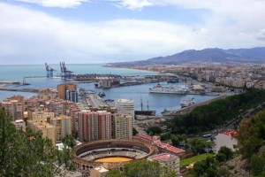 Málaga quiso tener su propio balneario semejante a La Cinta, pero no lo consiguió. / Foto: skateboarding.