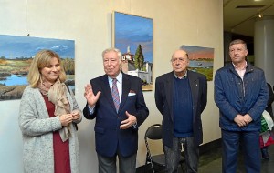 Inauguración de la muestra realizada por os alumnos del taller de arteterapia.