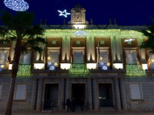 Fachada del Ayuntamiento de Huelva.