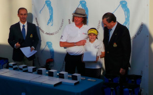 Laura López, durante la entrega de premios tras el torneo.