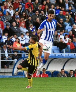 Un partido más Arthuro se convirtió en la referencia del peligro albiazul / Foto: Josele Ruiz