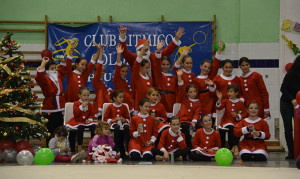 Uno de los conjuntos del Rítmico que participó en la fiesta.