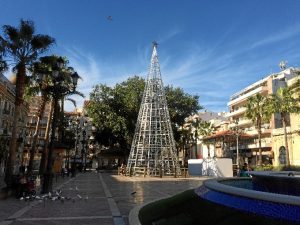 El alumbrado navideño se inaugura este viernes a las 18.30 horas. 