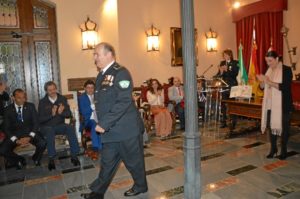 La Cruz al Mérito Profesional de Primera Clase, con distintivo rojo, ha sido para José Coronel Martínez.