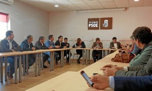 Reunión mantenida con el consejero de Medio Ambiente y Ordenación del Territorio, José Fiscal.