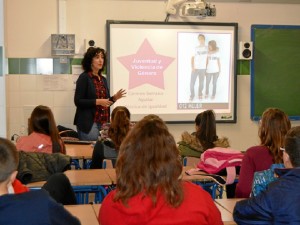 Alumnos de cuarto curso de Secundario del IES ‘Sebastián Fernández’. 