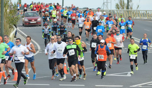 Un total de 440 corredores se dieron cita en la salida de la prueba. / Foto: J. L. Rúa.