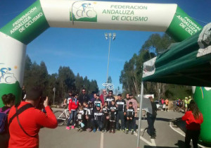 Alrededor de 350 bikers se dieron cita en la prueba.