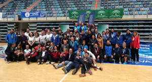 Los ganadores en las diversas categorías en el Campeonato de Andalucía Senior de Bádminton.