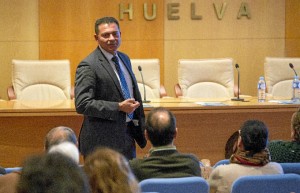 Momento de la ponencia pronunciada por Jesús Pelayo.