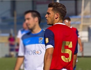 José Alonso está entre los convocados por Ceballos para el partido en Murcia. / Foto: @jose_alonso4.