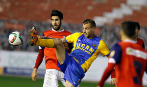 Álvaro Moreno no podrá jugar el domingo ante el Real Jaén por sanción. / Foto: La Verdad de Murcia.