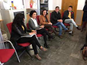 La diputada se ha reunido con los trabajadores del centro.