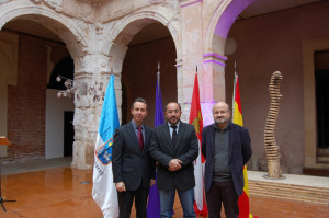 Juan Carlos de Lara y José Antonio Jiménez junto a Luis Rey. / Foto: Diputación de Soria.