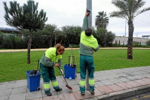 Un plan de choque, enmarcado en la campaña ‘Mi Huelva brilla’.