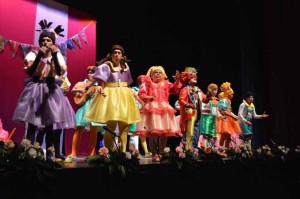 El Teatro del Mar acogió la gran final del Carnaval.