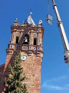 Restauración de los pináculos de la torre de Zalamea.