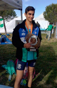 Alberto Muriel, campeón de España por equipos de campo a través.