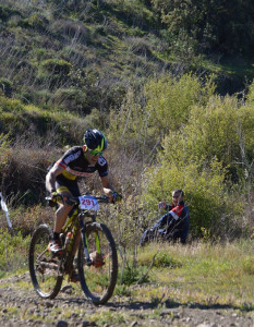 Un exigente circuito desafió el buen hacer de los bikers. / Foto: Escobar.