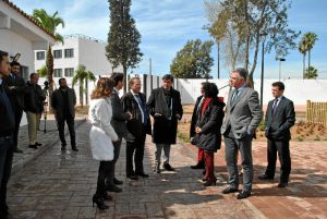 El consejero de Justicia e Interior, Emilio de Llera, ha visitado este miércoles el nuevo centro de internamiento para menores ‘Odiel’ en Huelva. 