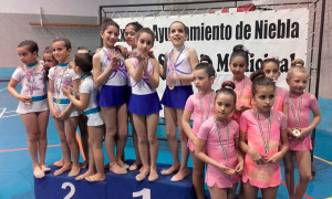 Representantes del Gimnasia Rítmica Onuba-Ayamonte.