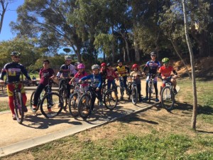 También organizaron una ruta en bici por le Parque Moret.