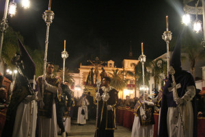 La Virgen de los Dolores estrena saya este Jueves Santo.