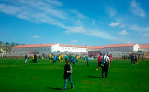 Explosión de júbilo al final del partido en el Municipal de Lepe tras el triunfo sanroquista. / Foto: @SanRoqueLepe.