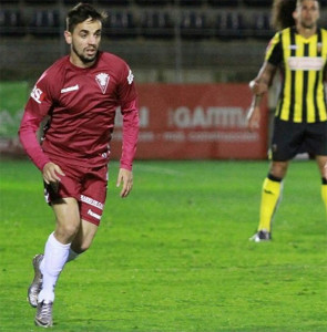 Carlos Calvo en acción en el partido del sábado en Lepe. / Foto: www.portalcadista.com.