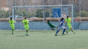 Martín-Prieto de mostró implacable dentro del área y suyos fueron los dos goles.