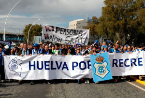 Imagen de la manifestación organizada por el Trust de Aficionados del Recre. / Foto: @RecreTrust.