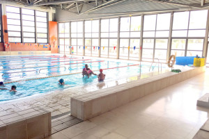 Entre las actividades se incluyen aquafitness y una gymkhana familiar.