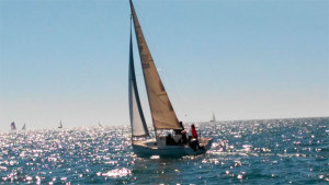 El Makarhelen, de Macarena Cuello, acabó en la tercera plaza en esta segunda regata en la clase de Promoción.