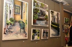 El artista expone en Galería Passage una veintena de obras.