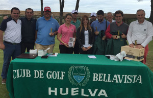 Los vencedores de las distintas categorías en la prueba que daba inicio al Circuito Atlántico de Golf.