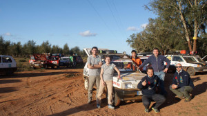 Los coches iban cargados de material escolar.