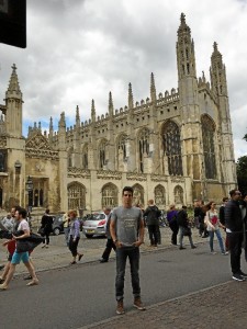 Momento de una visita a la ciudad de Cambridge. 