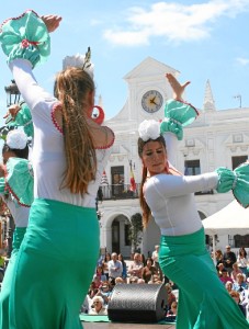 La iniciativa se celebra este sábado 14 de mayo la Plaza Redonda de Cartaya.